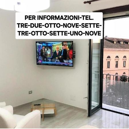 Al Teatro Verdi Luxury Apartment Salerno Exterior photo